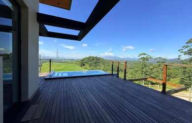 Imagem 2: Casa Alto Padrão em Área Rural Vista Surreal Porteira Fechada