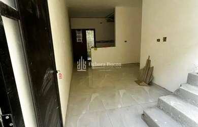 Imagem: A casa em condomínio possui 3 Dormitórios, 1 Banheiro, 1 Vaga