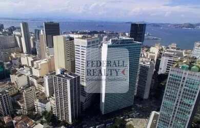 Imagem: O depósito possui 4 Vagas na garagem, 1396m² de Área e está