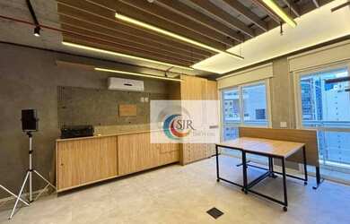 Imagem: O depósito possui 1 Vaga na garagem, 97m² de Área e está