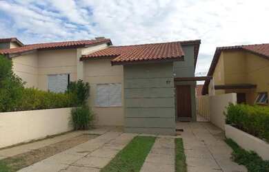 Imagem: A casa em condomínio possui 2 Dormitórios, 1 Banheiro, 150m²