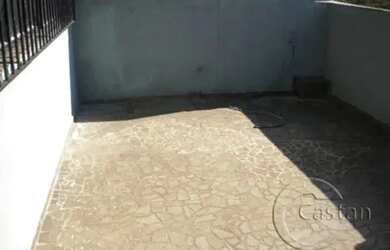 Imagem: O depósito possui 475m² de Área e está localizado em Quarta