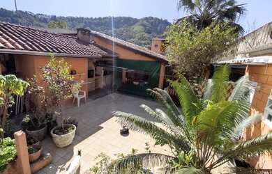 Imagem 4: Caraguatatuba - Casa Padrão - Centro