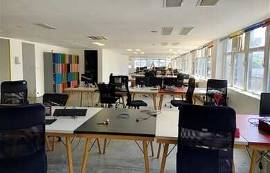 Imagem: O depósito possui 448m² de Área e está localizado em Jardim