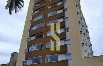 Imagem: O apartamento possui 2 Dormitórios, 1 Banheiro, 2 Vagas na