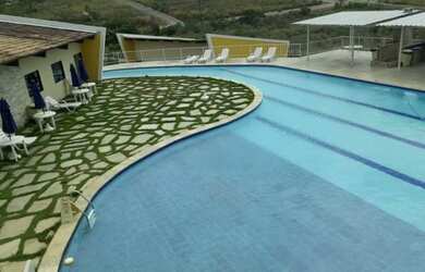 Imagem: O terreno possui Churrasqueira, Piscina e está localizado