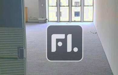 Imagem: O depósito possui 1 Vaga na garagem, 150m² de Área e está