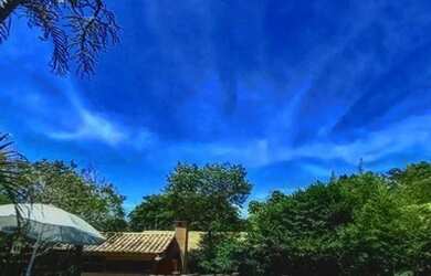 Imagem 3: Casa para venda possui 250 metros quadrados com 4 quartos em Praia do Rosa - Imbituba - SC