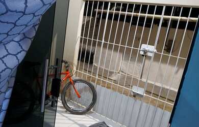 Imagem: A casa possui 2 Dormitórios, 1 Banheiro, 80m² de Área e