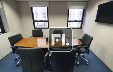 Imagem: O depósito possui 3 Vagas na garagem, 133m² de Área e está