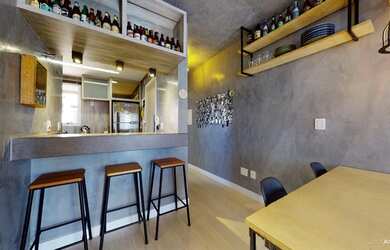 Imagem 12: PORTO ALEGRE - Apartamento Padrão - Menino Deus