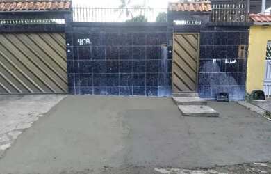 Imagem: A casa possui 2 Dormitórios, 2 Banheiros, 5 Vagas na garagem