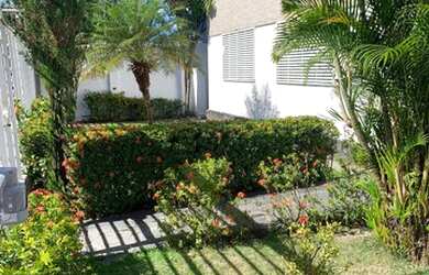 Imagem: A casa possui 5 Dormitórios, 5 Banheiros, 4 Vagas na garagem