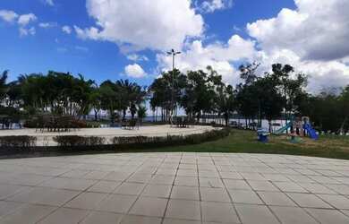 Imagem: O terreno possui 800m² de Área e está localizado em Tarumã