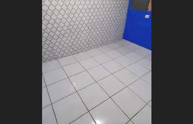 Imagem 2: Aluga-se kitnet no mocambinho 430,00 com água inclusa