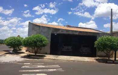 Imagem 13: Casa. Churrasqueira, 200m² de Área, 2 Vagas na garageme3 Dormitórios