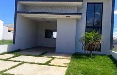 Imagem: A casa em condomínio possui 3 Dormitórios, 2 Banheiros, 2