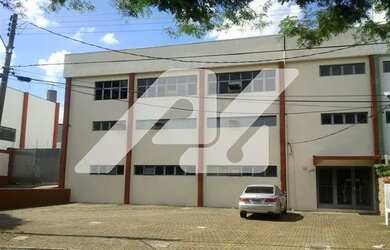 Imagem: O depósito possui 1.400m² de Área e está localizado em