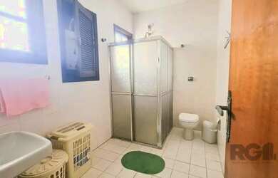 Imagem 15: Casa em Cristo Redentor. 320m² de Área, 5 Vagas na garageme4 Dormitórios