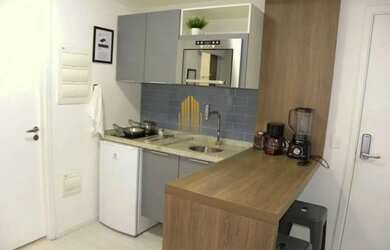 Imagem: O apartamento possui 1 Dormitório, 1 Banheiro, 1 Vaga na garagem