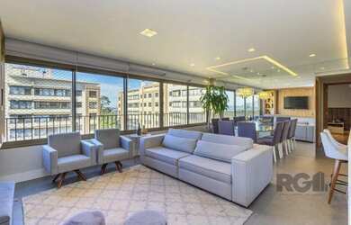 Imagem 3: Apartamento em Cavalhada. Churrasqueira, 104m² de Área, 2 Vagas na garageme3...