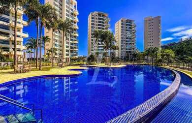 Imagem: O apartamento possui 4 Dormitórios, 5 Banheiros, 4 Vagas na