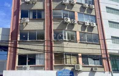 Imagem: O depósito possui 44m² de Área e está localizado em Menino