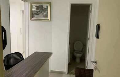 Imagem: O depósito possui 1 Vaga na garagem e 27m² de Área e está