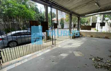 Imagem: O depósito possui 2 Vagas na garagem, 53m² de Área e está