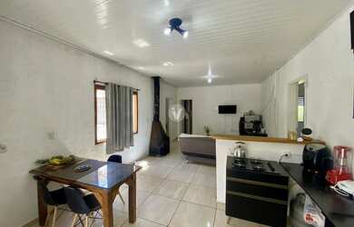 Imagem 9: Casa com 3 dormitórios em Camobi com terreno de 450m²