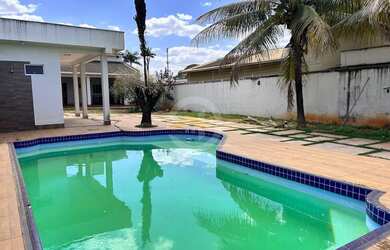 Imagem 2: Casa com piscina na Vila Rezende, Goiânia/GO