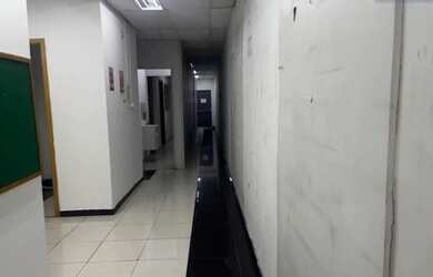 Imagem 3: ALUGA-SE LOJA PENHA Ótima localização Em frente ao Shopping Penha