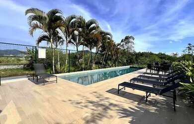 Imagem: O apartamento possui 3 Dormitórios, 3 Banheiros, 2 Vagas na