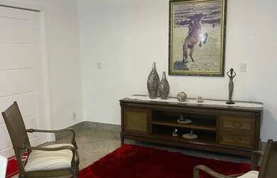 Imagem 16: Imóvel para venda tem 330 metros quadrados com 5 quartos em Cobilândia...