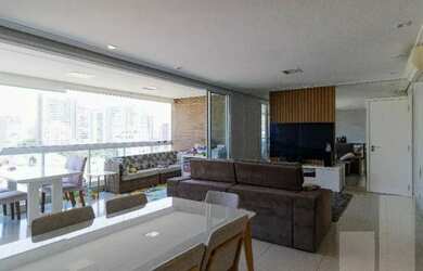 Imagem 3: Apartamento reformado em prédio clube de alto padrão em Perdizes