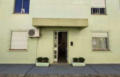 Imagem: O apartamento possui 2 Dormitórios, 1 Banheiro, 40m² de Área