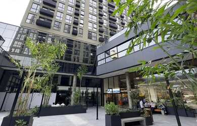 Imagem: O studio possui 1 Dormitório, 1 Banheiro, 1 Vaga na garagem