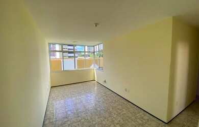 Imagem: O apartamento possui 3 Dormitórios, 2 Banheiros, 1 Vaga na