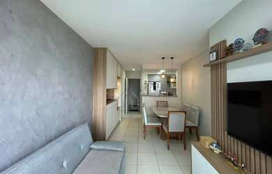 Imagem: O apartamento possui 2 Dormitórios, 2 Banheiros, 1 Vaga na