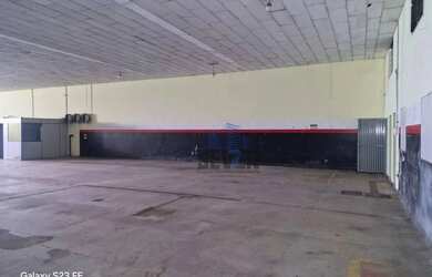 Imagem: O depósito possui 580m² de Área e está localizado em Vila