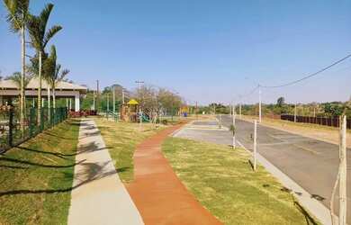 Imagem: O terreno possui 275m² de Área e está localizado em Jardins