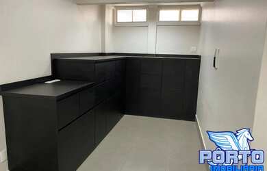 Imagem: O depósito possui 25m² de Área e está localizado em Centro