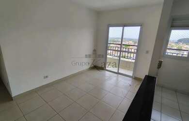 Imagem: O apartamento possui 2 Dormitórios, 1 Banheiro, 2 Vagas na