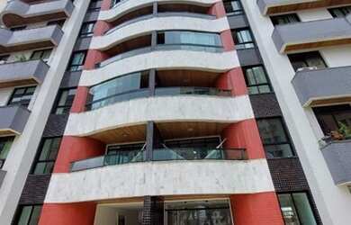 Imagem: O apartamento possui 4 Dormitórios, 4 Banheiros, 2 Vagas na