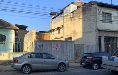 Imagem: O terreno possui 320m² de Área e está localizado em Santa