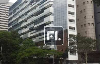 Imagem: O depósito possui 2 Vagas na garagem, 75m² de Área e está