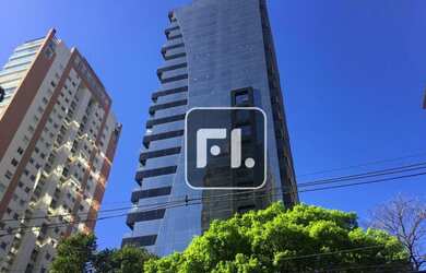 Imagem: O depósito possui 5 Vagas na garagem, 1027m² de Área e Imóvel