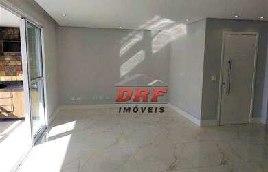 Imagem: O apartamento possui 3 Dormitórios, 3 Banheiros, 2 Vagas na