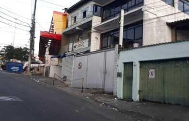 Imagem: A casa possui 2 Dormitórios, 1 Banheiro, 50m² de Área e