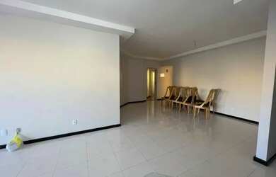 Imagem 2: Oscar Niemeyer 67454. Guarda roupa, 170m² de Área, 2 Vagas na garageme4...